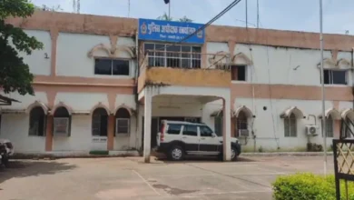 एक्सिस बैंक से 85 लाख की धोखाधड़ी का पर्दाफाश, मास्टरमाइंड गिरफ्तार 1 एक्सिस बैंक से 85 लाख की धोखाधड़ी का पर्दाफाश, मास्टरमाइंड गिरफ्तार