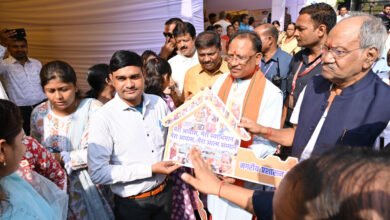 स्वच्छता अभियान राज्य में जनआंदोलन का लिया रूप : मुख्यमंत्री विष्णु देव साय 4 स्वच्छता अभियान राज्य में जनआंदोलन का लिया रूप : मुख्यमंत्री विष्णु देव साय