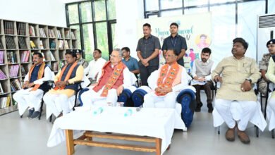 युवा संवाद कार्यक्रम में शामिल हुए मुख्यमंत्री विष्णु देव साय 14 युवा संवाद कार्यक्रम में शामिल हुए मुख्यमंत्री विष्णु देव साय