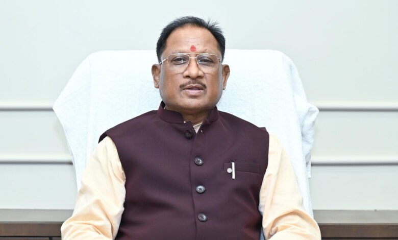 मुख्यमंत्री विष्णु देव साय ने नवा रायपुर निवास कार्यालय में विधिवत कामकाज की शुरुआत की