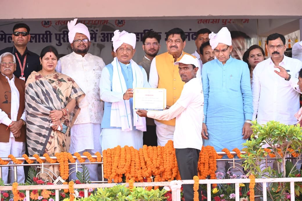 मुख्यमंत्री विष्णु देव साय गुरु दर्शन मेला में हुए शामिल, तेलासी गुरुद्वारा बाड़ा विकास हेतु 3 करोड़ 18 लाख रुपये की दी स्वीकृति