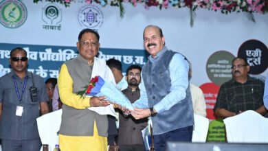 मुख्यमंत्री विष्णु देव साय इंदिरा गांधी कृषि विश्वविद्यालय रायपुर पहुंचे 1 मुख्यमंत्री विष्णु देव साय इंदिरा गांधी कृषि विश्वविद्यालय रायपुर पहुंचे