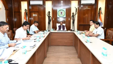 डोंगरगढ़-कबीरधाम-मुंगेली-कटघोरा बहुप्रतीक्षित रेलमार्ग के लिए 300 करोड़ स्वीकृत, राज्य शासन ने दी हरी झंडी 1 डोंगरगढ़-कबीरधाम-मुंगेली-कटघोरा बहुप्रतीक्षित रेलमार्ग के लिए 300 करोड़ स्वीकृत, राज्य शासन ने दी हरी झंडी