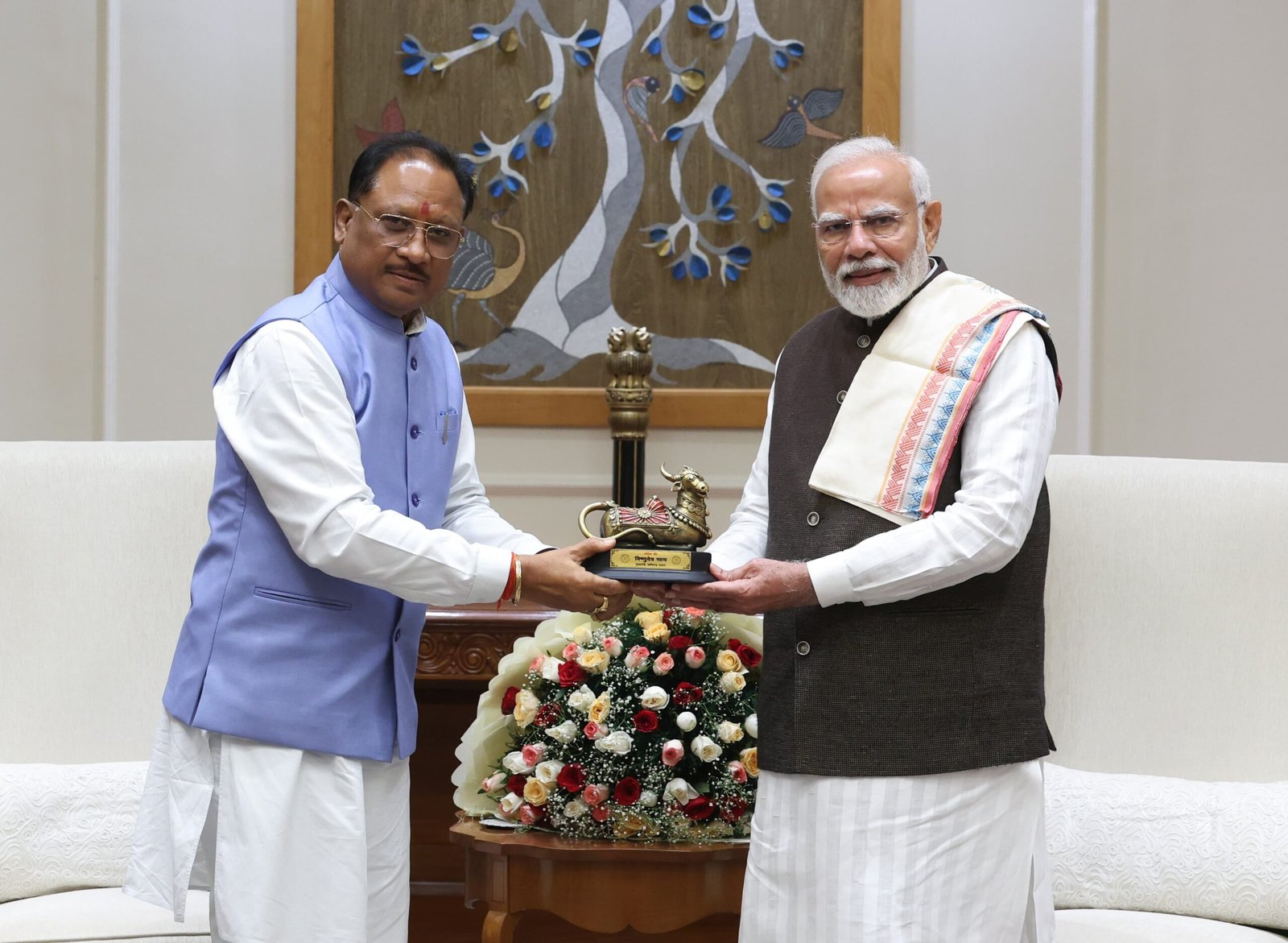 प्रधानमंत्री नरेंद्र मोदी से मुख्यमंत्री विष्णुदेव साय ने की मुलाकात, राज्य की विकास योजनाओं और नक्सल उन्मूलन पर की चर्चा 1 IMG 20241007 WA0049 scaled