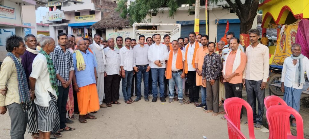 ग्राम कोयलारी में दिनेश चंद्रवंशी ने किया जय जगन्नाथ क्लिनिक का शुभारंभ