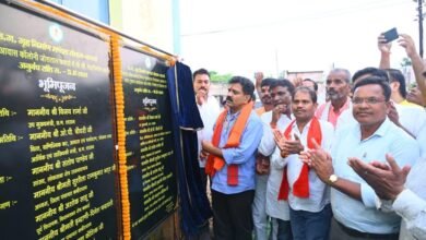 स्थानीय विकास को गति देने की दिशा में उपमुख्यमंत्री विजय शर्मा का कदम, सामुदायिक भवन, दुकान और सीसी रोड़ का किया भूमिपूजन और लोकार्पण 