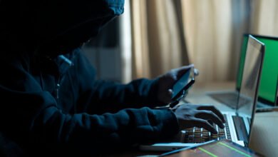 डिजिटल अरेस्ट स्कैम: फर्जी वर्दी और नकली स्टूडियो के खिलाफ केंद्र सरकार का सख्त कदम, लाखों सिम कार्ड और फर्जी आईडी ब्लॉक