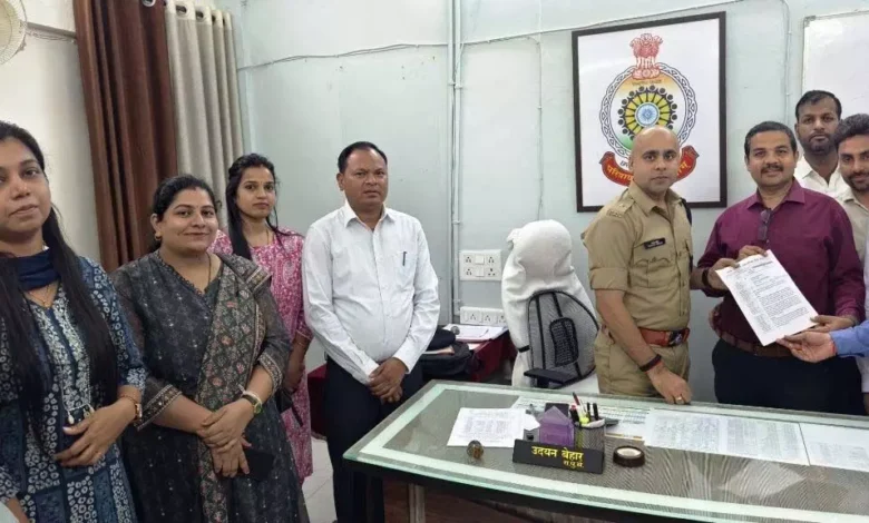 पुलिस-नायब तहसीलदार विवाद: थाना प्रभारी के निलंबन की मांग, आज सरकंडा में प्रदर्शन
