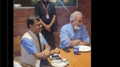 छत्तीसगढ़: 'पिकनिक' बयान पर विवाद, पंकज झा ने दीपक बैज पर किया तीखा पलटवार 10 छत्तीसगढ़: 'पिकनिक' बयान पर विवाद, पंकज झा ने दीपक बैज पर किया तीखा पलटवार