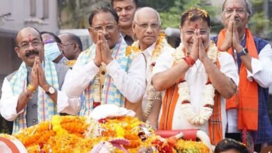 रायपुर दक्षिण उपचुनाव: 46167 वोटों से सुनील सोनी की ऐतिहासिक जीत, भाजपा कार्यालय में जश्न का माहौल 2 रायपुर दक्षिण उपचुनाव: 46167 वोटों से सुनील सोनी की ऐतिहासिक जीत, भाजपा कार्यालय में जश्न का माहौल