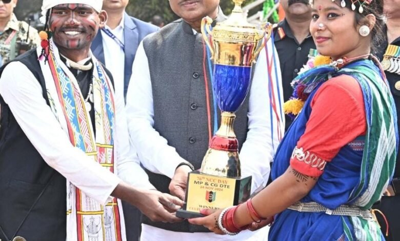 76वें एनसीसी दिवस समारोह में शामिल हुए मुख्यमंत्री विष्णु देव साय, बोले- एनसीसी युवाओं में राष्ट्रप्रेम और अनुशासन की भावना जागृत करता है