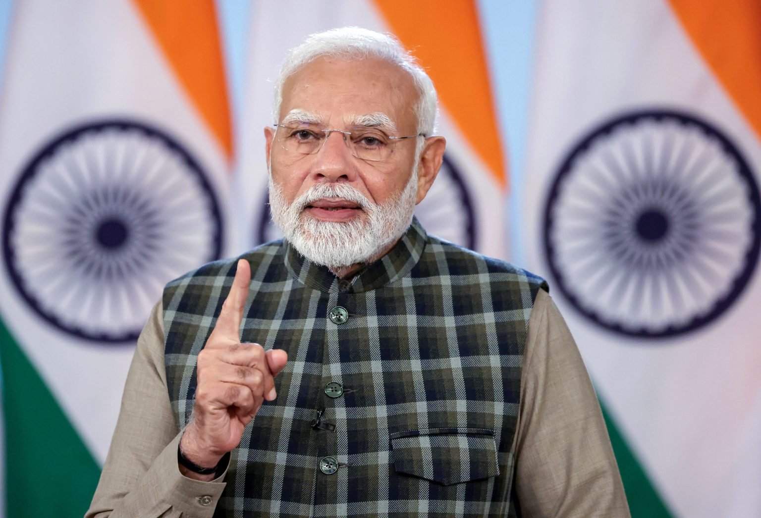 मन की बात : पीएम मोदी ने कहा- संविधान हमारा पथ प्रदर्शक, देशावसियों से की प्रस्तावना पढ़ने की अपील 1 मन की बात : पीएम मोदी ने कहा- संविधान हमारा पथ प्रदर्शक, देशावसियों से की प्रस्तावना पढ़ने की अपील