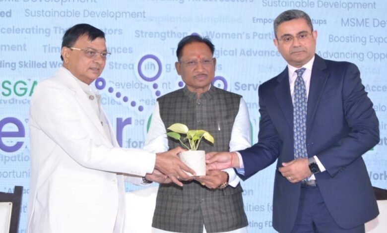 "छत्तीसगढ़ इन्वेस्टर कनेक्ट" में मुख्यमंत्री विष्णु देव साय का निवेशकों से सीधा संवाद, बस्तर और नवा रायपुर में निवेश की संभावनाओं पर जोर