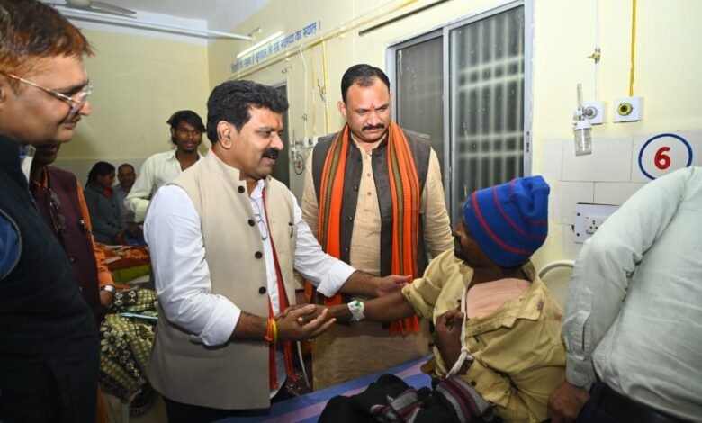 स्वास्थ्य मंत्री श्याम बिहारी जायसवाल ने जिला अस्पताल का निरीक्षण, जल्द शुरू होगी सी.टी. स्कैन सुविधा