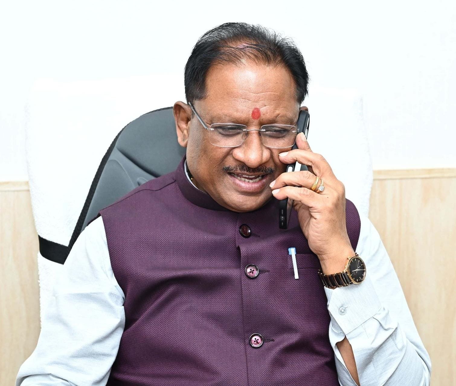 मुख्यमंत्री ने लेफ्टिनेंट नर्सिंग ऑफिसर वीणा साहू और राष्ट्रीय इंडियन मिलिट्री कॉलेज में चयनित आदित्य सिंह के जज्बे को सराहा, फोन पर बात कर दी बधाई 1 मुख्यमंत्री ने लेफ्टिनेंट नर्सिंग ऑफिसर वीणा साहू और राष्ट्रीय इंडियन मिलिट्री कॉलेज में चयनित आदित्य सिंह के जज्बे को सराहा, फोन पर बात कर दी बधाई