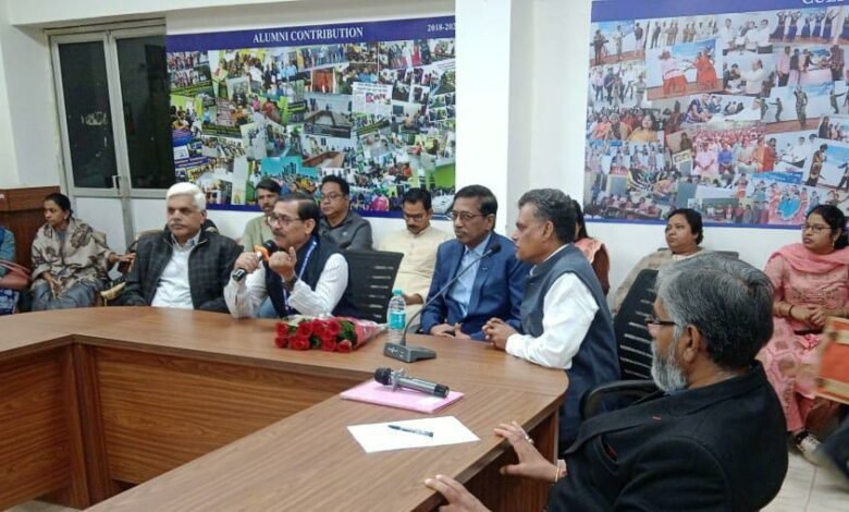 रायपुर में आयकर पर एक दिवसीय सेमिनार, करदाताओं को समय पर कर अदायगी की सलाह