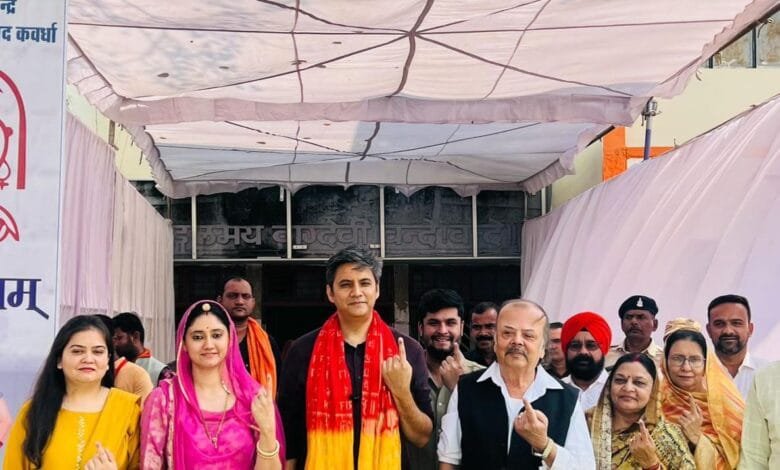 पूर्व सांसद अभिषेक सिंह