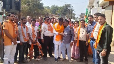 कवर्धा नगर पालिका चुनाव में BJP का जनसंपर्क तेज, अध्यक्ष प्रत्याशी चंद्रप्रकाश चंद्रवंशी जुटे प्रचार अभियान में