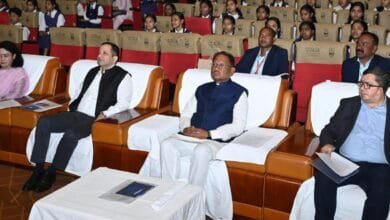 मुख्यमंत्री विष्णु देव साय ने छात्र छात्राओं के साथ सुनी "परीक्षा पे चर्चा" की आठवीं कड़ी, कहा- युवाओं और अभिभावकों को संबल देने वाली पहल