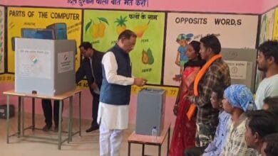 मुख्यमंत्री विष्णु देव साय ने त्रिस्तरीय पंचायत चुनाव के तीसरे चरण में किया मतदान