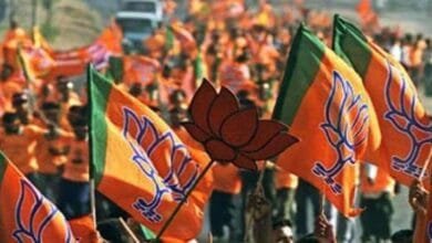कवर्धा : 19 बागियों को BJP ने दिखाया बाहर का रास्ता, 6 साल के लिए पार्टी से निष्कासित 7 कवर्धा : 19 बागियों को बीजेपी ने दिखाया बाहर का रास्ता, 6 साल के लिए पार्टी से निष्कासित