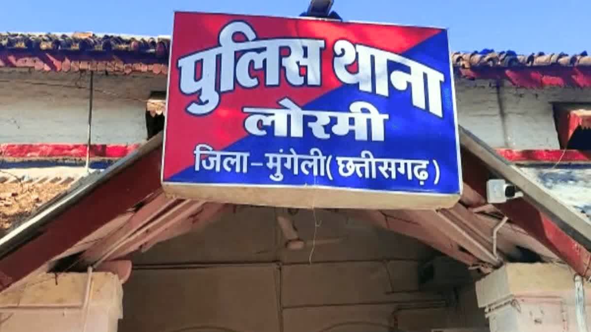 लोरमी में दुकान में मिली युवक की लाश, मौत के कारण अज्ञात, पुलिस जुटी जांच में 1 लोरमी में दुकान में मिली युवक की लाश, मौत के कारण अज्ञात, पुलिस जुटी जांच में