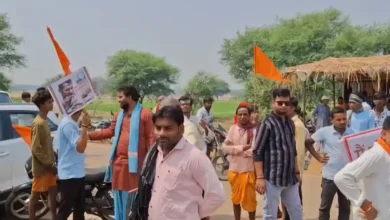 बलि प्रथा के खिलाफ प्रदर्शन, सिद्धि माता मंदिर में सैकड़ों लोगों ने किया धरना 13 बलि प्रथा के खिलाफ प्रदर्शन, सिद्धि माता मंदिर में सैकड़ों लोगों ने किया धरना