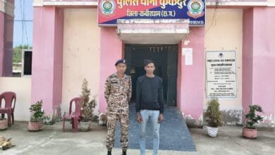नाबालिग को बहला-फुसलाकर ले गया था आरोपी, पुलिस ने पुणे से किया गिरफ्तार 11 नाबालिग को बहला-फुसलाकर ले गया था आरोपी, पुलिस ने पुणे से किया गिरफ्तार