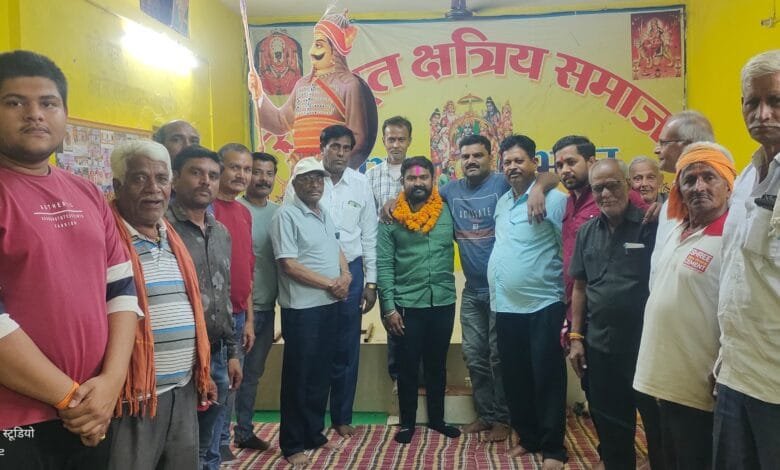 सोनू ठाकुर पुनः बने सिंह नवयुवक मंडल के अध्यक्ष 9 सोनू ठाकुर पुनः बने सिंह नवयुवक मंडल के अध्यक्ष