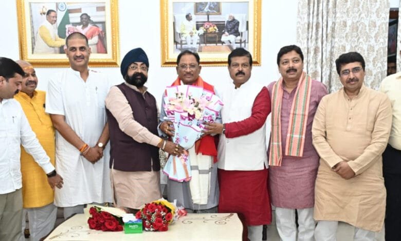 मुख्यमंत्री विष्णु देव साय से निगम तथा मंडल के नव नियुक्त अध्यक्षों ने की सौजन्य मुलाकात