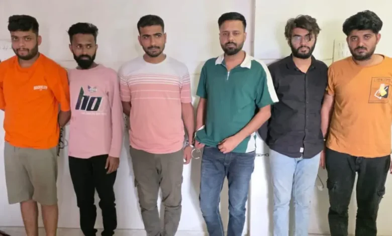 महादेव सट्टा ऐप की तरह नया ऑनलाइन सट्टा: छत्तीसगढ़ से दिल्ली तक के सटोरिए गिरफ्तार