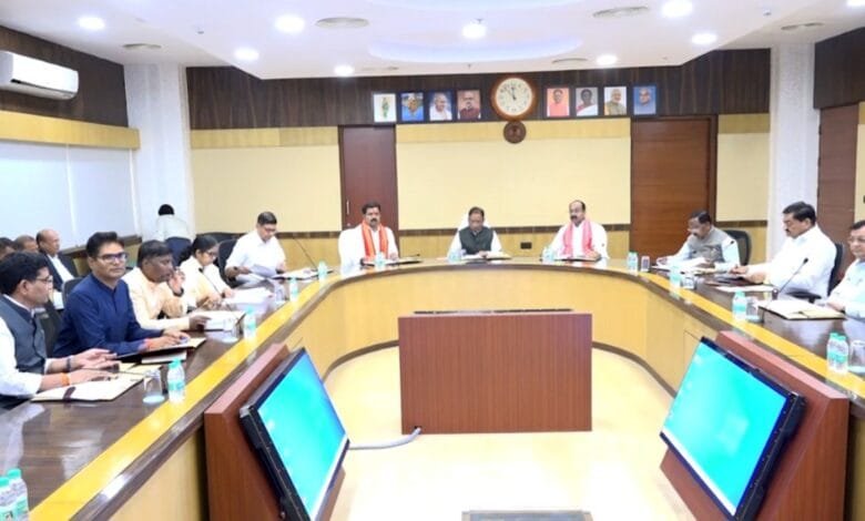 छत्तीसगढ़ सरकार का फैसला, बर्खास्त बीएड सहायक शिक्षकों को मिलेगा पुनर्नियोजन; प्रयोगशाला सहायक शिक्षक के रूप में होगी नियुक्ति, राज्य कैबिनेट ने दी मंजूरी