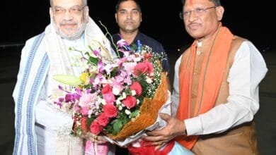 केंद्रीय गृह मंत्री अमित शाह का मुख्यमंत्री विष्णुदेव साय ने स्वामी विवेकानंद विमानतल पर किया आत्मीय स्वागत 9 IMG 20250404 WA0017