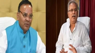 छत्तीसगढ़ सियासत गरमाई: अजय चंद्राकर बोले- कांग्रेस खत्म होने की कगार पर, बघेल बोले- पार्टी ने इन्हें कर दिया किनारे 1 छत्तीसगढ़ सियासत गरमाई: अजय चंद्राकर बोले- कांग्रेस खत्म होने की कगार पर, बघेल बोले- पार्टी ने इन्हें कर दिया किनारे