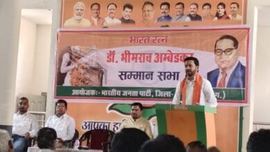 संविधान गौरव दिवस: अंबेडकर को भारत रत्न दिलाने का श्रेय भाजपा का, कांग्रेस सिर्फ दिखावा करती रही – भाजपा 1 संविधान गौरव दिवस: अंबेडकर को भारत रत्न दिलाने का श्रेय भाजपा का, कांग्रेस सिर्फ दिखावा करती रही – भाजपा