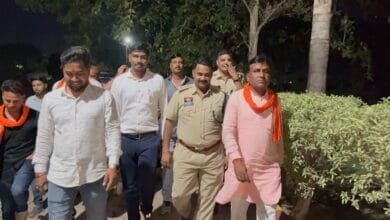 कवर्धा के उद्यान होंगे और अधिक स्वच्छ व सुरक्षित : सुधा वाटिका में पुलिस और नगर पालिका का संयुक्त निरीक्षण 2 कवर्धा के उद्यान होंगे और अधिक स्वच्छ व सुरक्षित – सुधा वाटिका में पुलिस और नगर पालिका का संयुक्त निरीक्षण