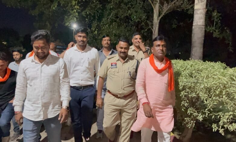 कवर्धा के उद्यान होंगे और अधिक स्वच्छ व सुरक्षित – सुधा वाटिका में पुलिस और नगर पालिका का संयुक्त निरीक्षण