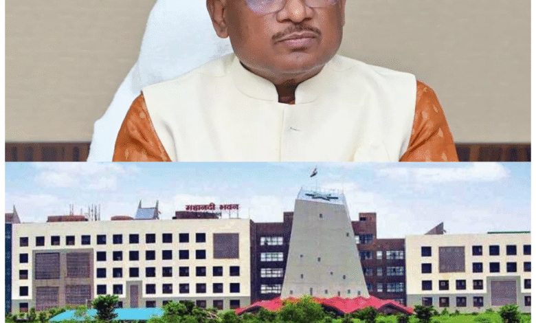 प्रशासनिक फेरबदल : सीएम विष्णुदेव साय का सबसे बड़ा एक्शन, सरकारी छुट्टी के दिन 41 IAS अफसरों के तबादले की सूची जारी, छत्तीसगढ़ में अब तक की सबसे बड़ी प्रशासनिक सर्जरी 12 प्रशासनिक फेरबदल : सीएम विष्णुदेव साय का सबसे बड़ा एक्शन, सरकारी छुट्टी के दिन 41 IAS अफसरों के तबादले की सूची जारी, छत्तीसगढ़ में अब तक की सबसे बड़ी प्रशासनिक सर्जरी