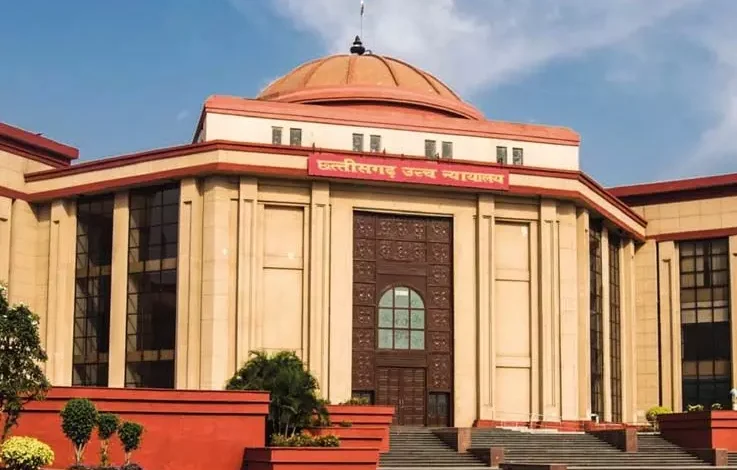 छत्तीसगढ़ हाईकोर्ट ने 7 सिविल जजों का किया तबादला, कबीरधाम से राहुल कुमार और आकांक्षा राठौर को नई जिम्मेदारी