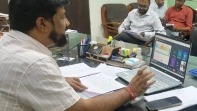 सुशासन तिहार में लापरवाही पर मुख्य कार्यपालन अधिकारी पंडरिया एवं ब्लॉक कोऑर्डिनेटर बोडला-पंडरिया को कारण बताओ नोटिस जारी