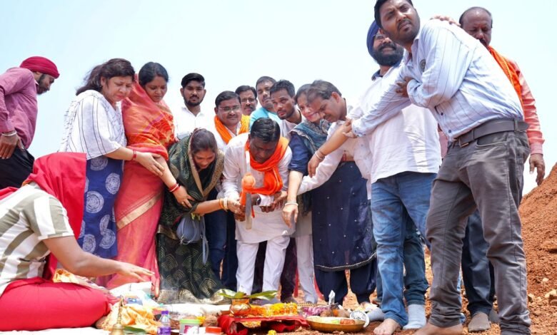 कवर्धा के वार्ड क्रमांक 26 में ओवरहेड पानी टंकी निर्माण का भूमिपूजन, जल संकट से मिलेगी राहत – चंद्रप्रकाश चंद्रवंशी
