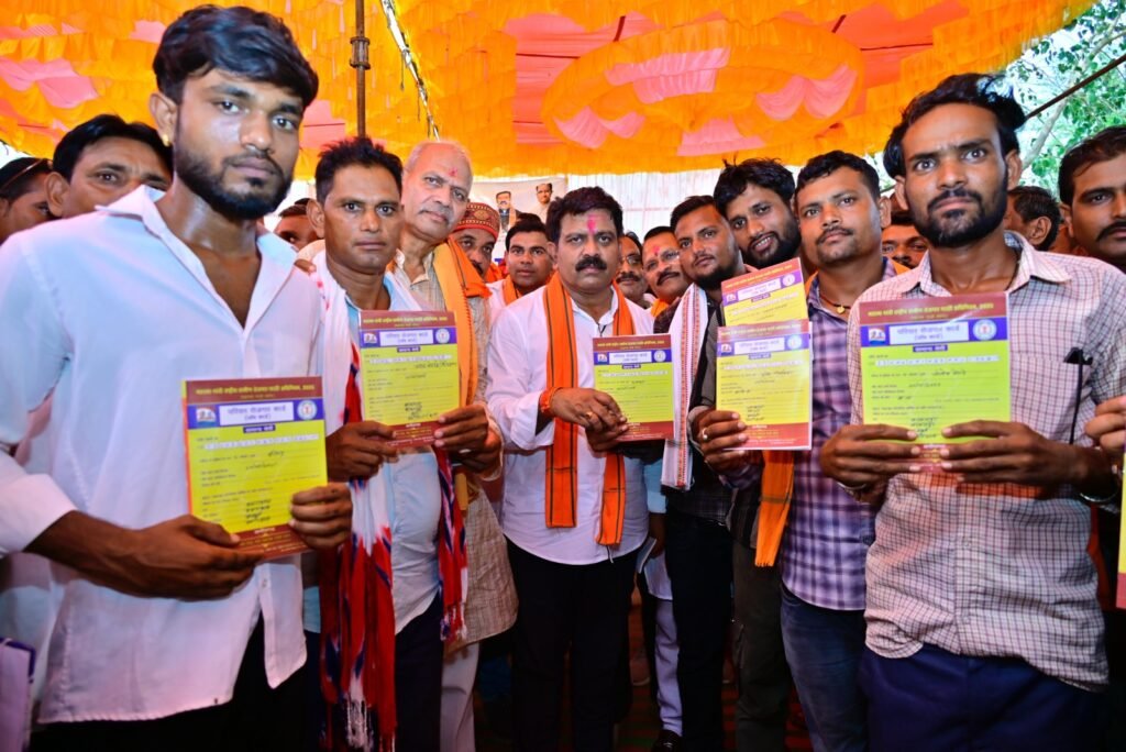 सुशासन तिहार: दौजरी क्लस्टर की दस ग्राम पंचायतों को एक करोड़ की सौगात, सुशासन तिहार में उपमुख्यमंत्री विजय शर्मा ने की बड़ी घोषणा 2 सुशासन तिहार: दौजरी क्लस्टर की दस ग्राम पंचायतों को एक करोड़ की सौगात, सुशासन तिहार में उपमुख्यमंत्री विजय शर्मा ने की बड़ी घोषणा