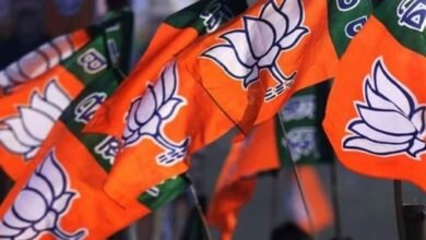 BJP में संगठनात्मक असमंजस? कवर्धा विधानसभा के 7 मंडलों की घोषित समितियां एक दिन बाद ही स्थगित 1 BJP में संगठनात्मक असमंजस? कवर्धा विधानसभा के 7 मंडलों की घोषित समितियां एक दिन बाद ही स्थगित