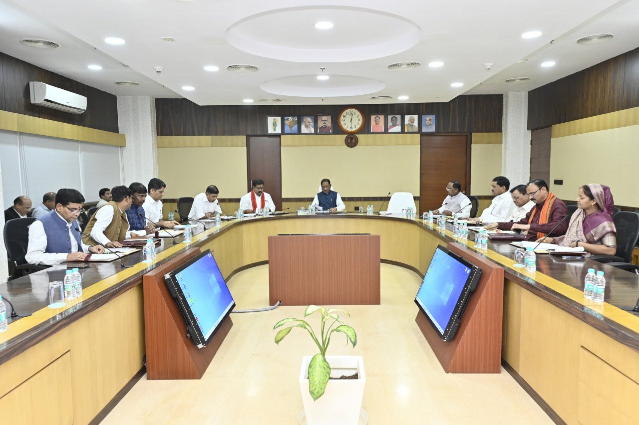 छत्तीसगढ़ कैबिनेट बैठक में लिए गए महत्वपूर्ण निर्णय: स्थानांतरण नीति 2025 को मिली मंजूरी, आम जनता को मिलेगी सस्ते भूखंड, दामाखेड़ा का नाम होगा "कबीर धर्मनगर दामाखेड़ा" करने की दी मंजूरी 1 छत्तीसगढ़ कैबिनेट बैठक में लिए गए महत्वपूर्ण निर्णय: स्थानांतरण नीति 2025 को मिली मंजूरी, आम जनता को मिलेगी सस्ते भूखंड, दामाखेड़ा का नाम होगा "कबीर धर्मनगर दामाखेड़ा" करने की दी मंजूरी