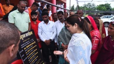 पंडरिया विधायक भावना बोहरा ने ग्राम भगतपुर एवं निंगापुर में 34 लाख रुपए से अधिक के अधोसंरचना निर्माण एवं विकास कार्यों का किया भूमिपूजन 3 पंडरिया विधायक भावना बोहरा ने ग्राम भगतपुर एवं निंगापुर में 34 लाख रुपए से अधिक के अधोसंरचना निर्माण एवं विकास कार्यों का किया भूमिपूजन