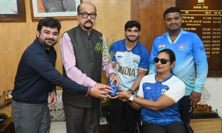 छत्तीसगढ़ के अनिमेष कुजूर ने रचा नया इतिहास, 100 मीटर दौड़ में बनाया नया राष्ट्रीय रिकॉर्ड; राज्यपाल से पैरा डोंगी एथलीट ने की भेंट 3 छत्तीसगढ़ के अनिमेष कुजूर ने रचा नया इतिहास, 100 मीटर दौड़ में बनाया नया राष्ट्रीय रिकॉर्ड; राज्यपाल से पैरा डोंगी एथलीट ने की भेंट