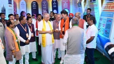 मैनपाट में भाजपा प्रशिक्षण शिविर का आज बीएल संतोष के संबोधन से होगा समापन, विनोद तावड़े की दो टूक—“सोशल मीडिया पर आक्रामक बनें जनप्रतिनिधि” 4 मैनपाट में भाजपा प्रशिक्षण शिविर का आज बीएल संतोष के संबोधन से होगा समापन, विनोद तावड़े की दो टूक—“सोशल मीडिया पर आक्रामक बनें जनप्रतिनिधि”