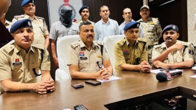 कत्ल का सीन देखा... फिर खुद ही बना कातिल: 8 साल पुराने डॉक्टर दंपति हत्याकांड का खुलासा, पूर्व ड्राइवर निकला कातिल 7 कत्ल का सीन देखा... फिर खुद ही बना कातिल: 8 साल पुराने डॉक्टर दंपति हत्याकांड का खुलासा, पूर्व ड्राइवर निकला कातिल