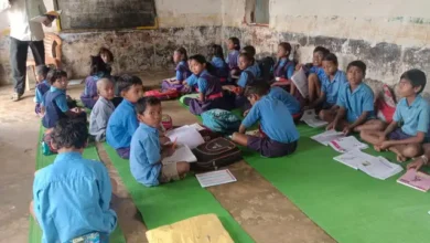 खंडहर में चल रहा प्राथमिक विद्यालय, बच्चों की जान खतरे में