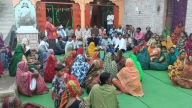 बेमेतरा के गांवों में कुछ ऐसा हुआ कि शराब की दुकानों पर लग गया ताला … जानिए पूरी कहानी 1 बेमेतरा के गांवों में कुछ ऐसा हुआ कि शराब की दुकानों पर लग गया ताला … जानिए पूरी कहानी